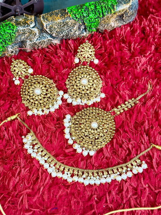 Antique Gold earrings tikka with necklace