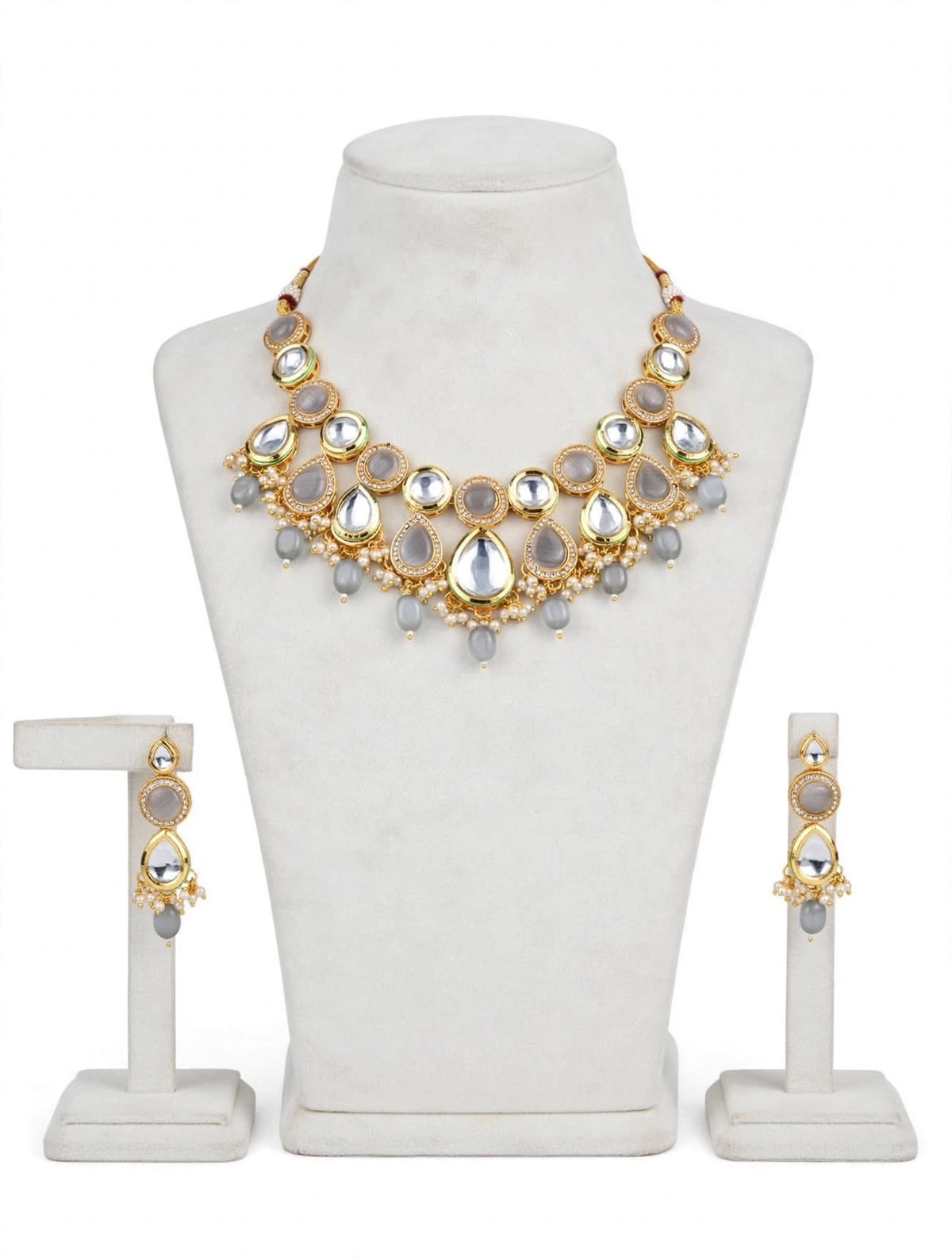 Grey choker / necklace set in Kundan with Mona Lisa ( statement pc )- n56