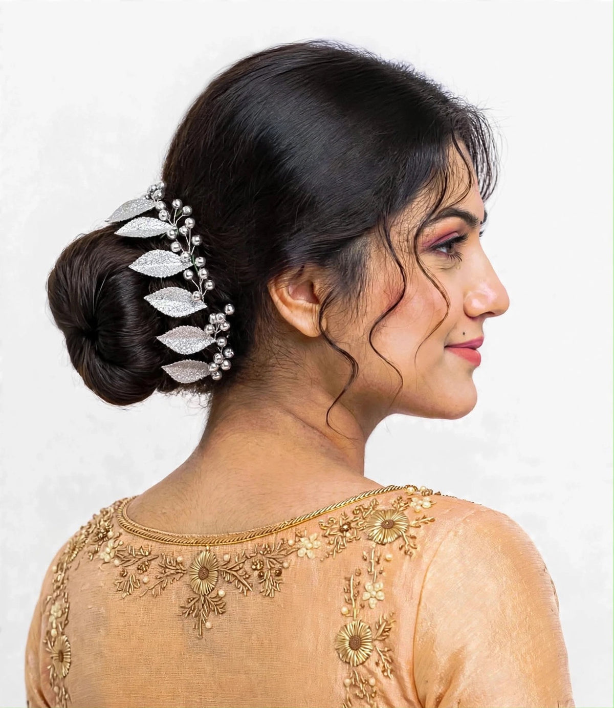 Hair accessory ( Suitable for Bun / Open Hair style )