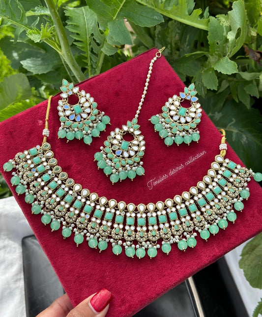 Pista colour choker / necklace set in mirror