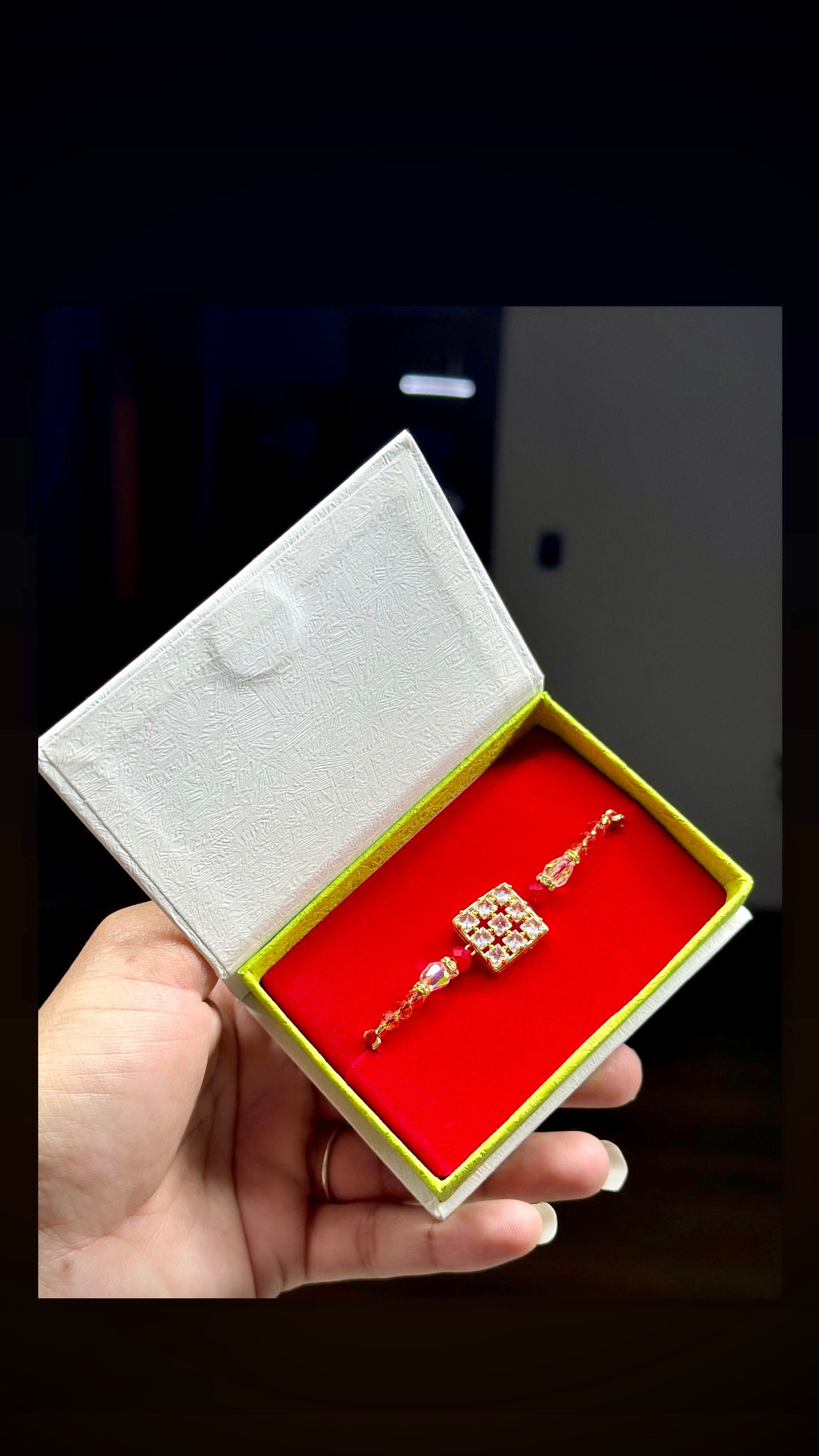 American Diamond Rakhi / Rakhdi Box ( Premium Range ) - Code A39