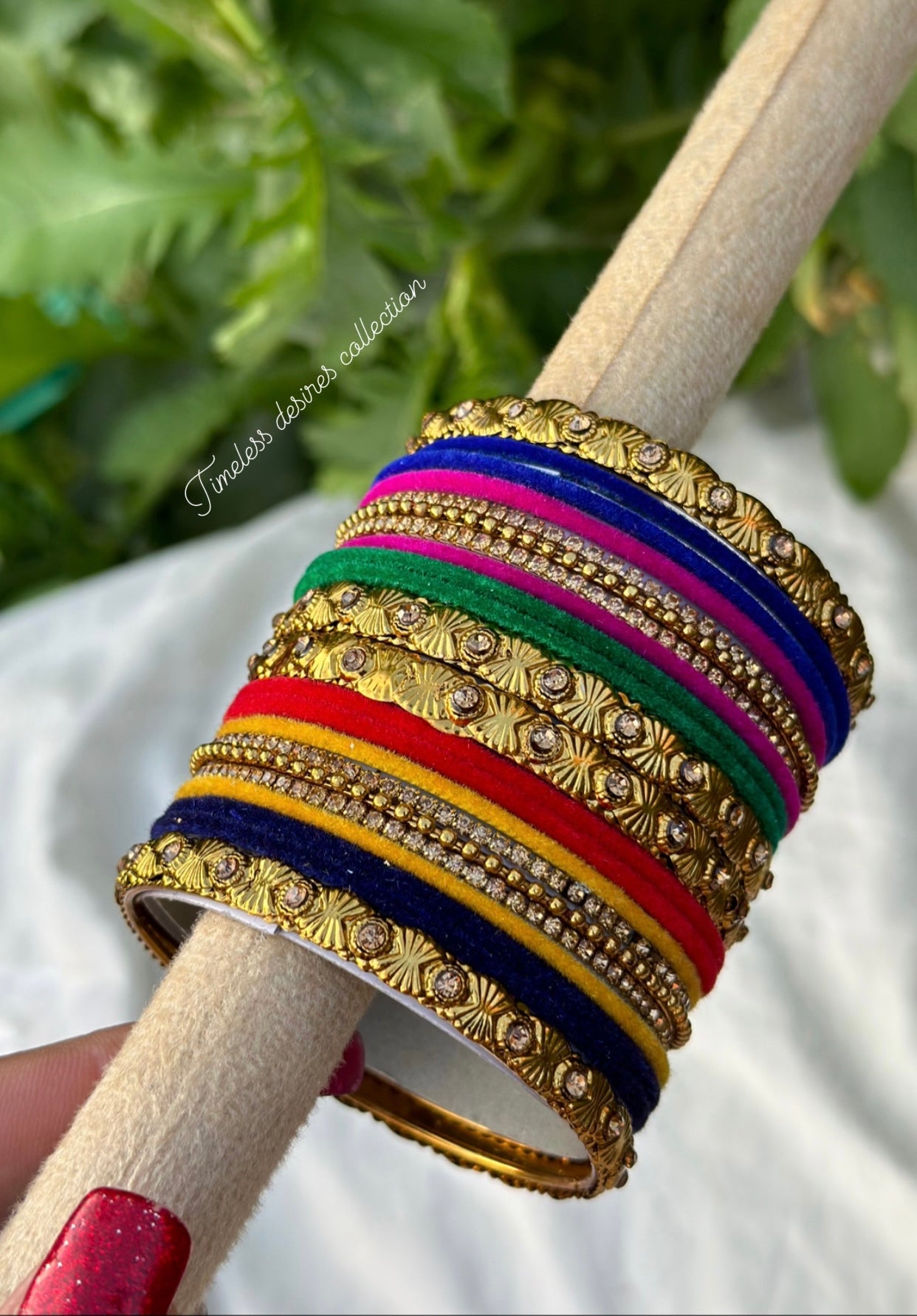 Multi coloured bangles set