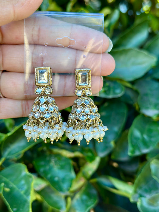 Golden Jhumki earrings Code: J32
