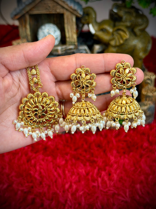 Gold plated jhumki with tika - X39