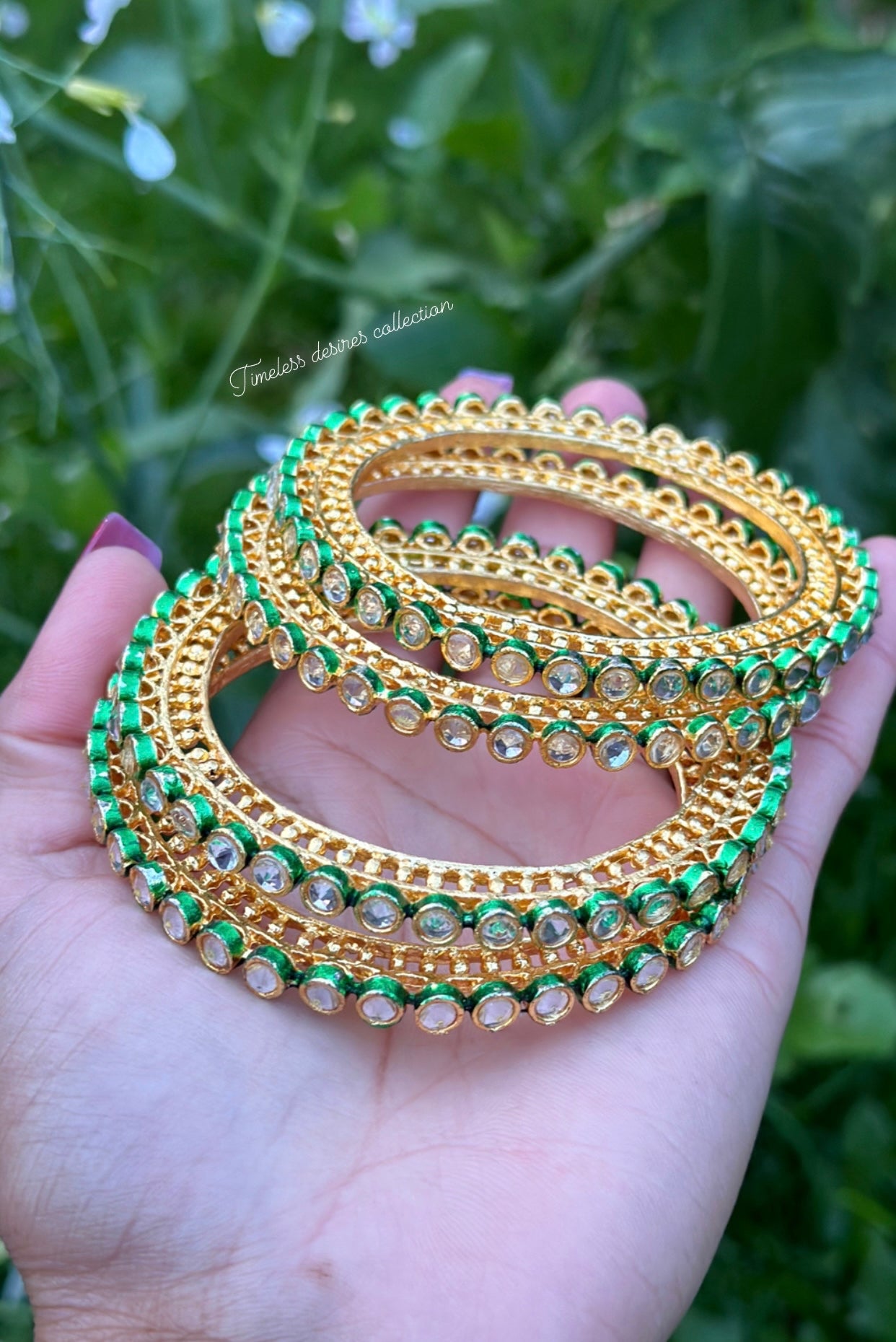 Golden kangan / bangles in Meenakari Kundan ( set of 4 )