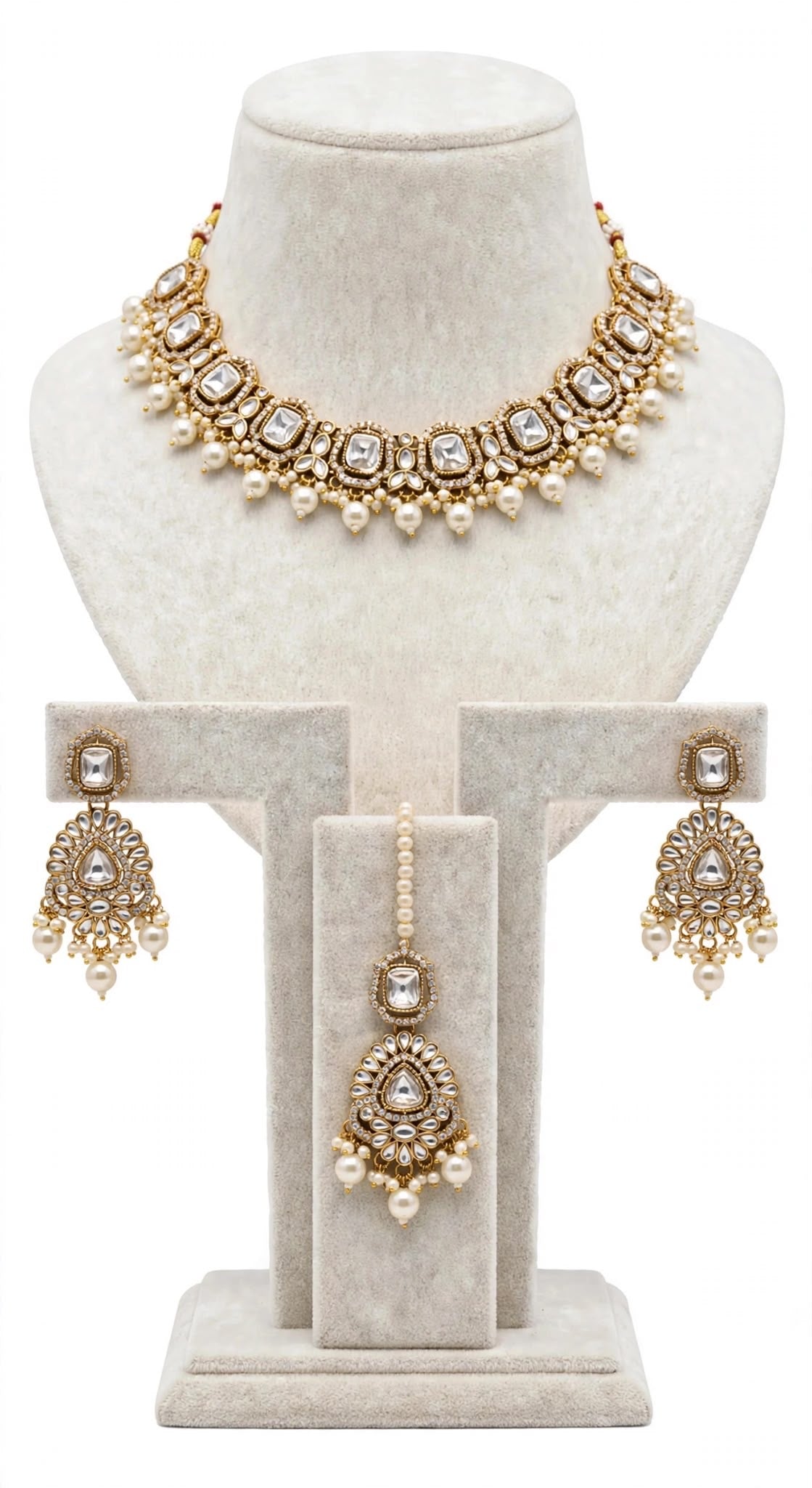 Necklace set with earrings and tikka, Code: 004