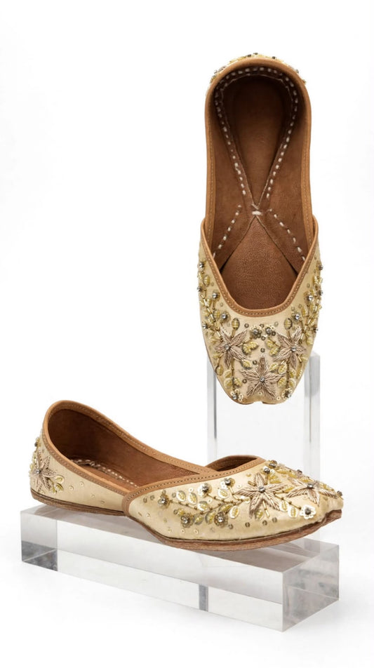 Punjabi Jutti (SIZE 40)