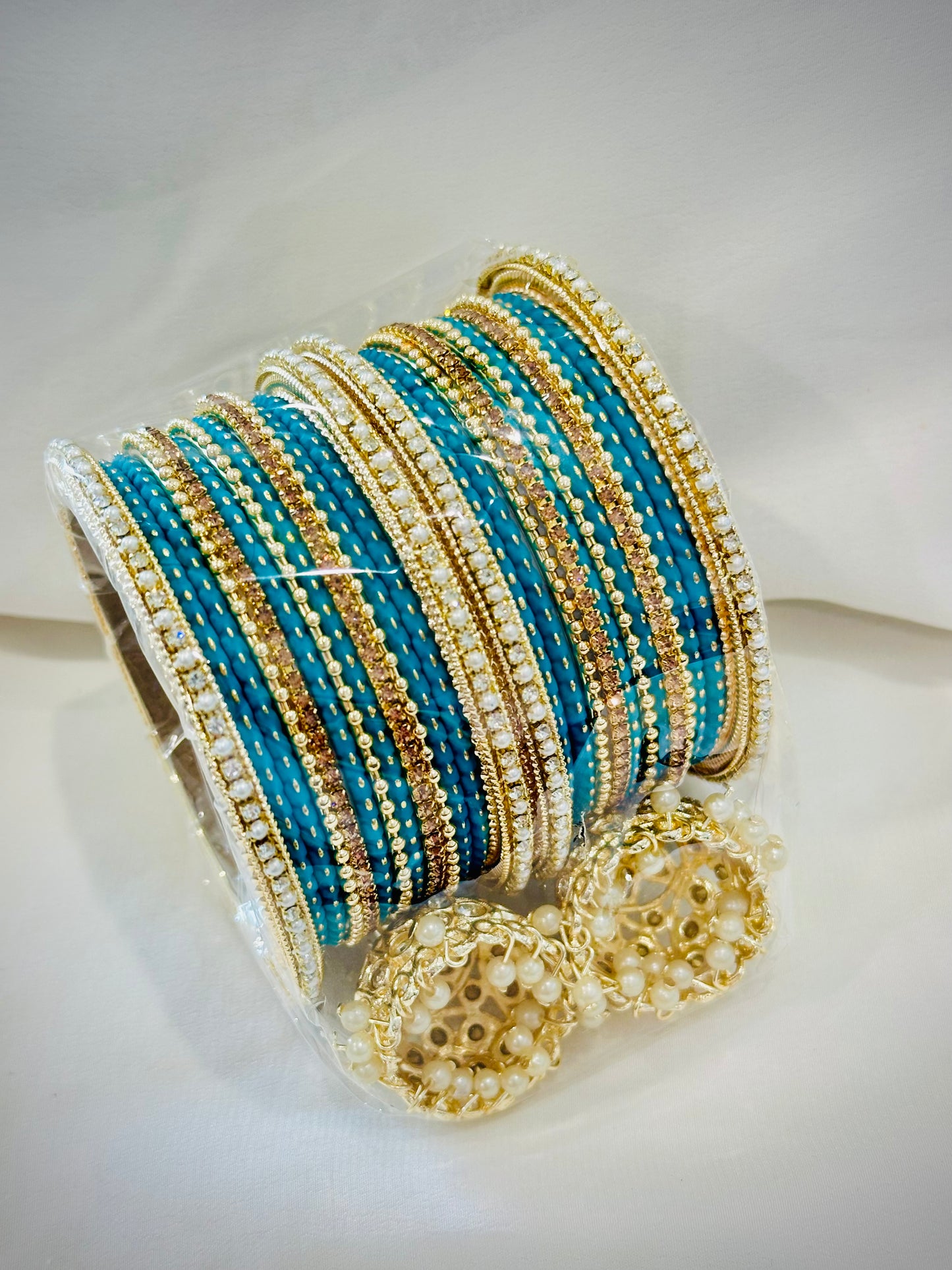 Bangle set with latkan - Colour: Firozi ( Code: 025 )