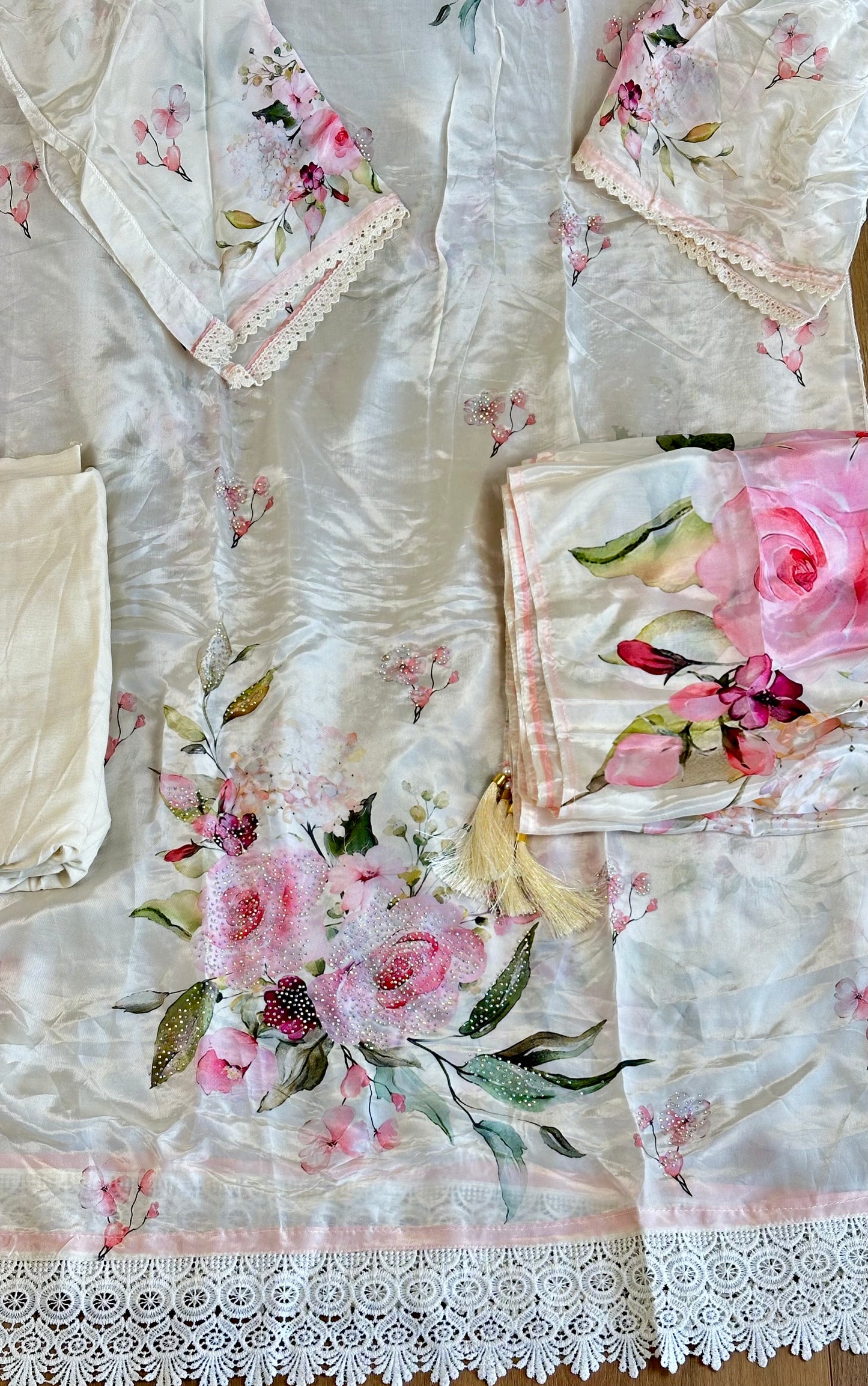 Unstitched white suit, Code: U50