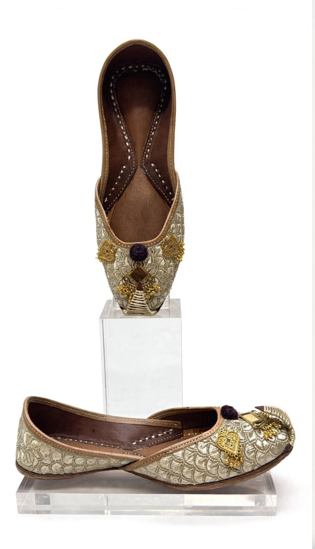 Punjabi Jutti (SIZE 40)