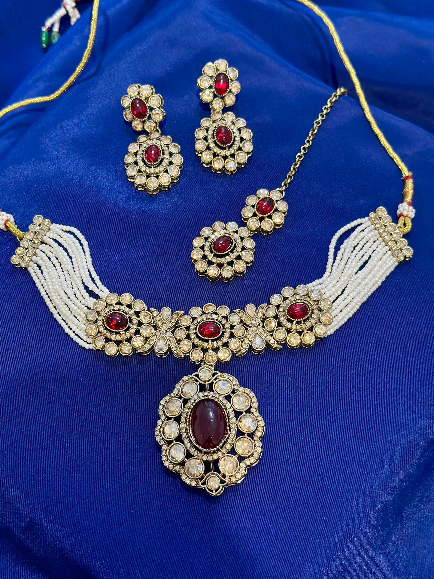 Stone Necklace set with earrings , Colour: Maroon, (Code: X22)