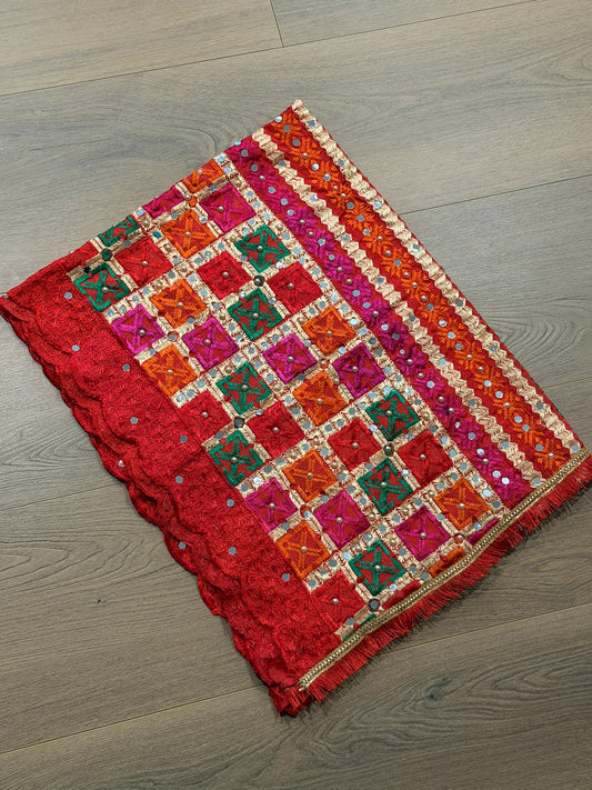 Red phulkari - 0007