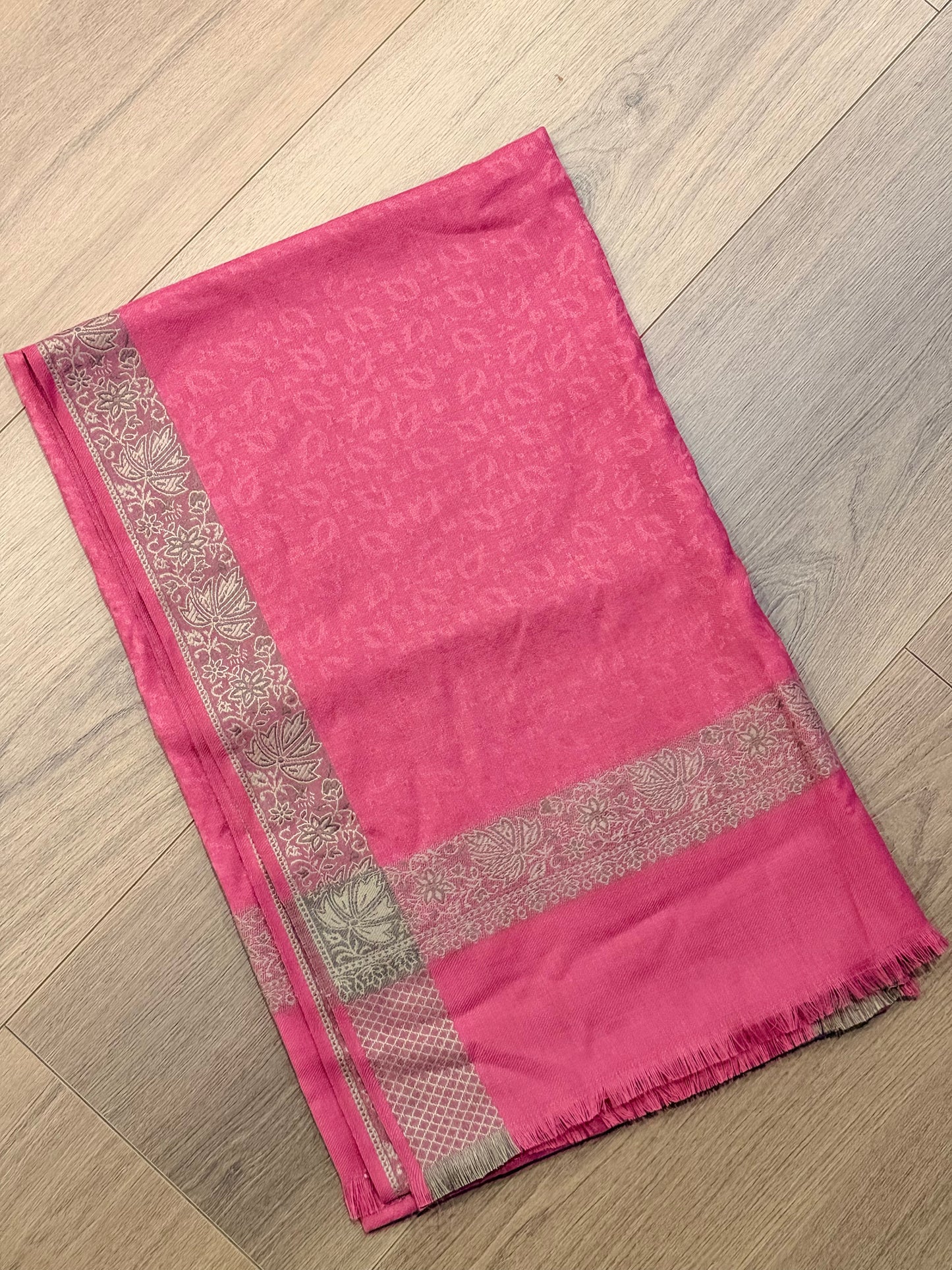 Self designed pashmina shawl : Code Y23