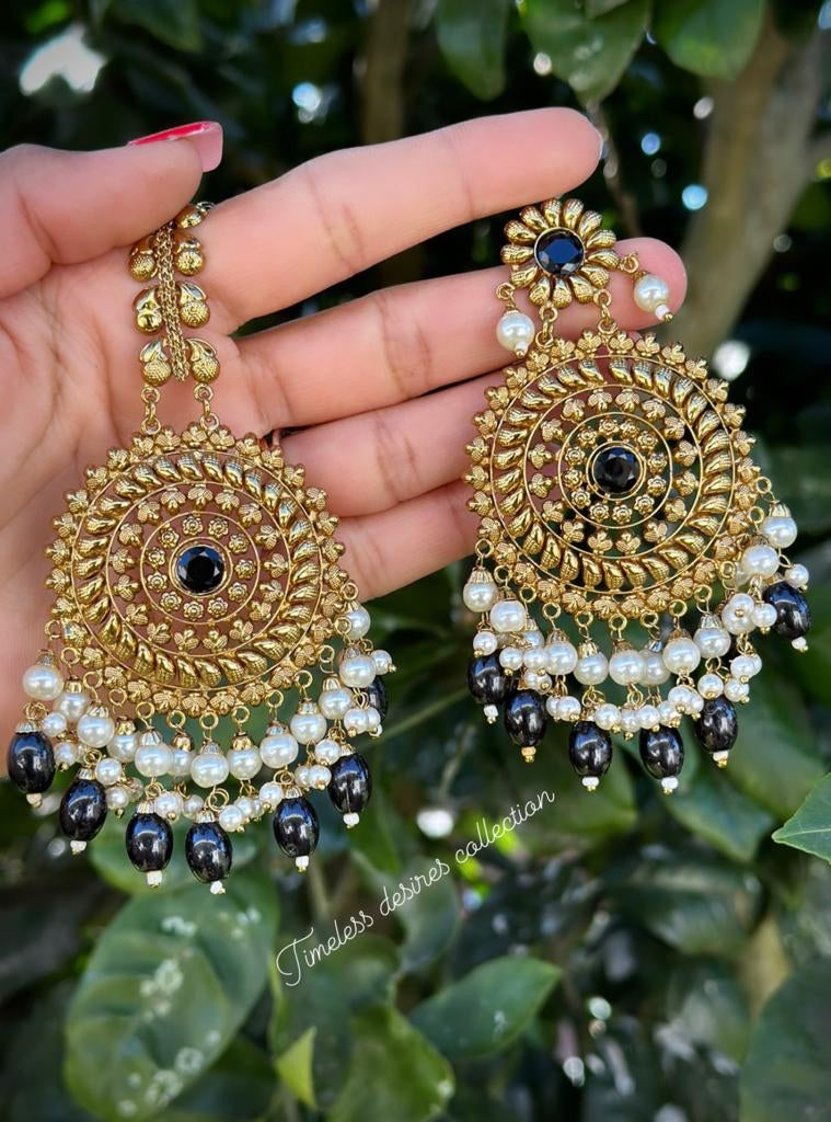 Bold Antique Ear Studs Are Making a Huge Come Back This Year! | Gold  jewellery design necklaces, Jewelry design earrings, Indian jewelry earrings