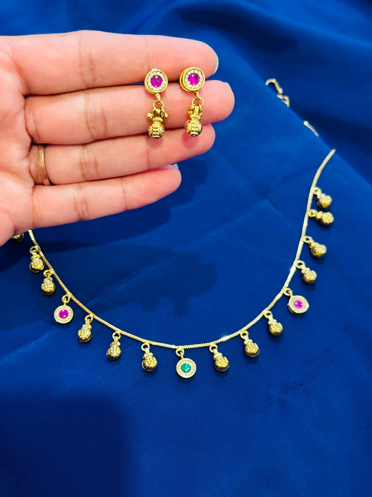 Gold Look Necklace set in multi colour - (Code:060)