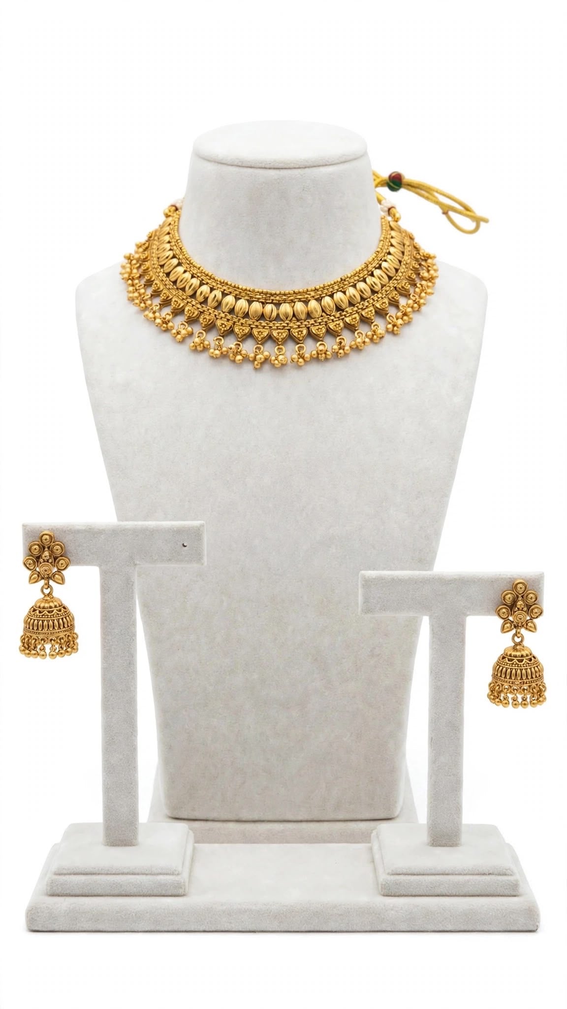 Necklace set with earrings and tikka, Code: 061