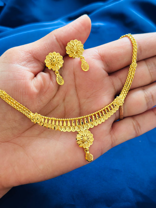 Gold Look Necklace Set - (Code:045)