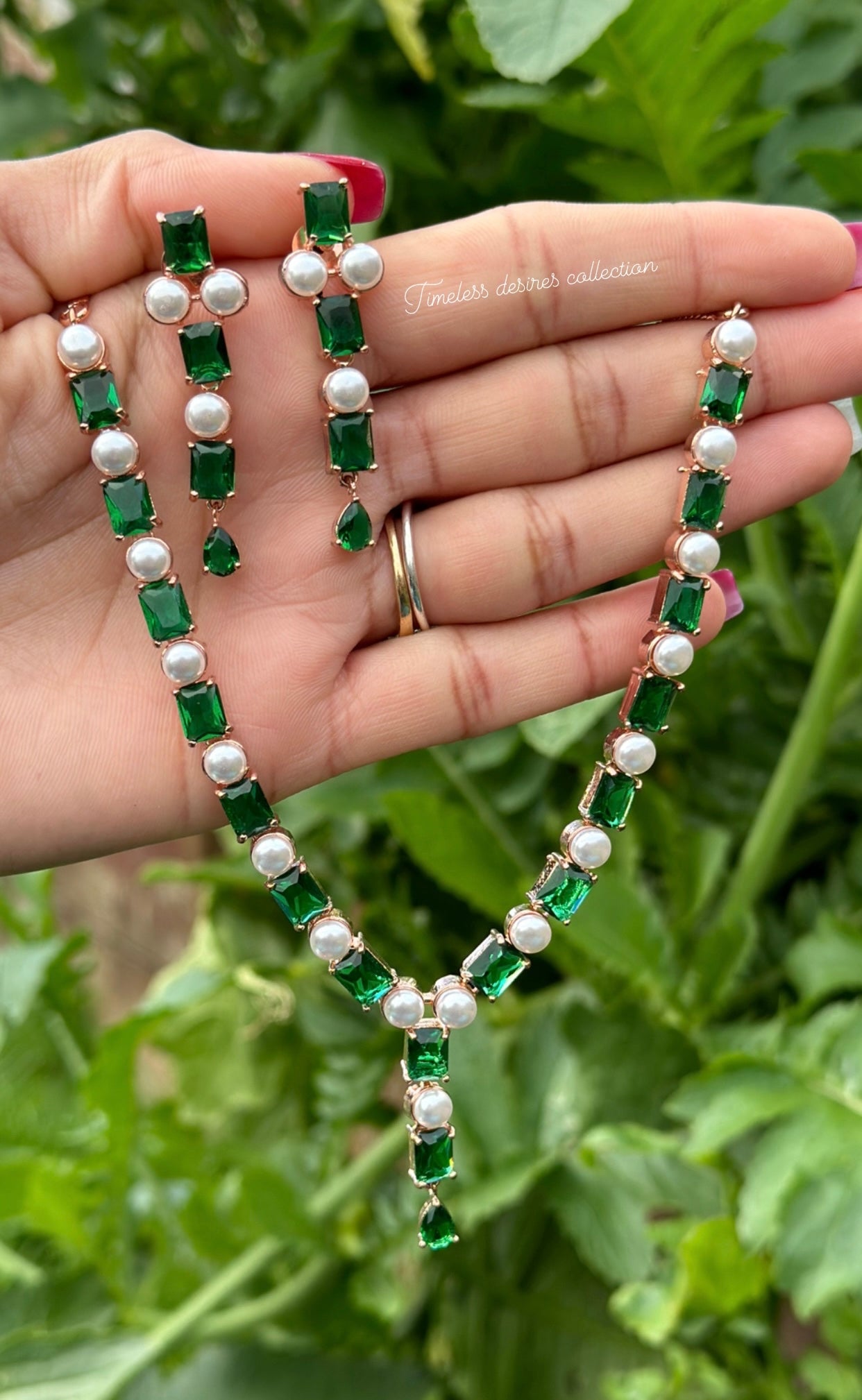 Green American diamond necklace set rose gold polish