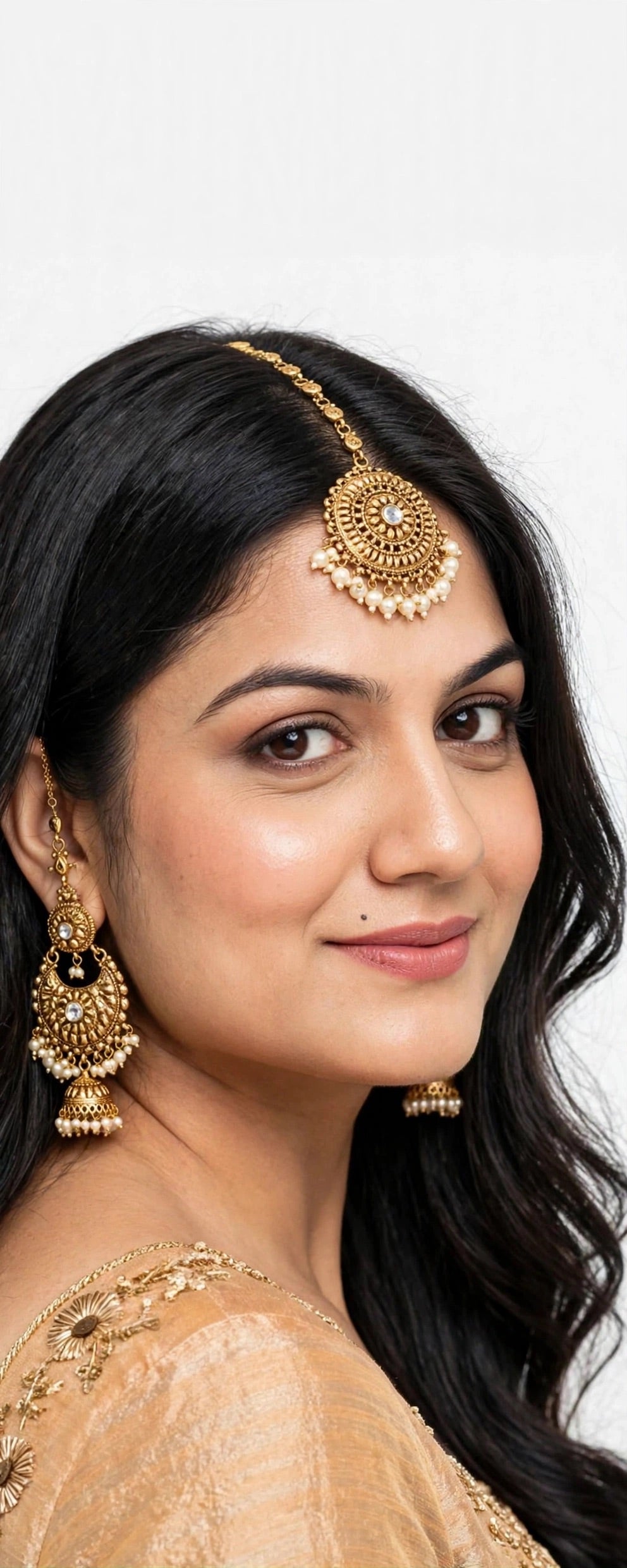 Antique Gold earrings tikka set - X10