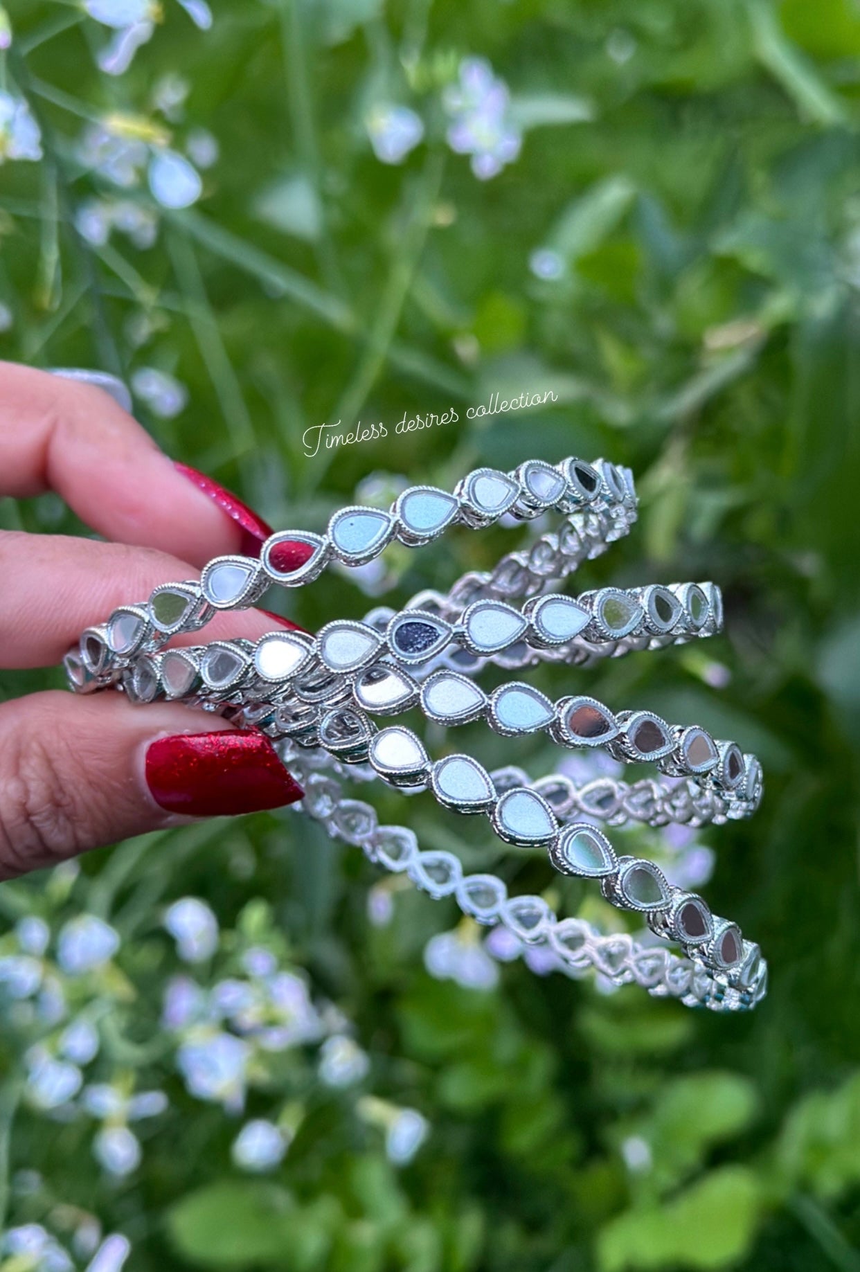 Silver bangles / kangan’s in mirror ( set of 4 )