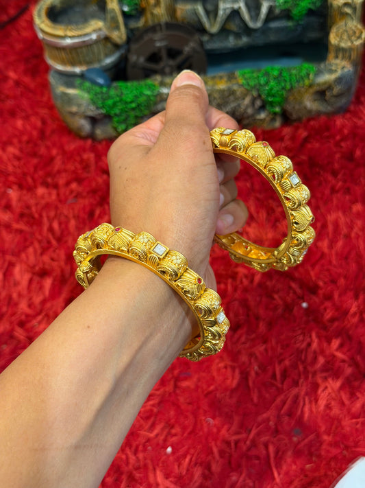 Gold plated Kangans - openable ( free size upto 2.8)