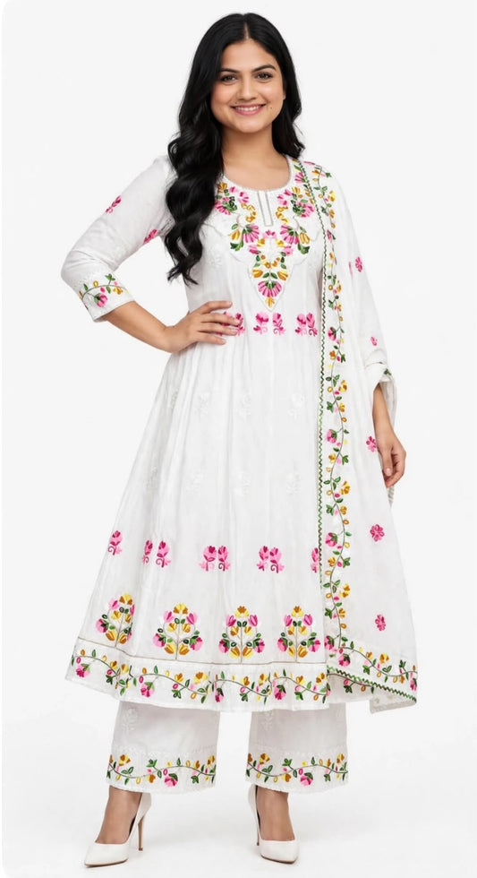 Stunning Kashmiri suit on Rayon fabric with threadwork