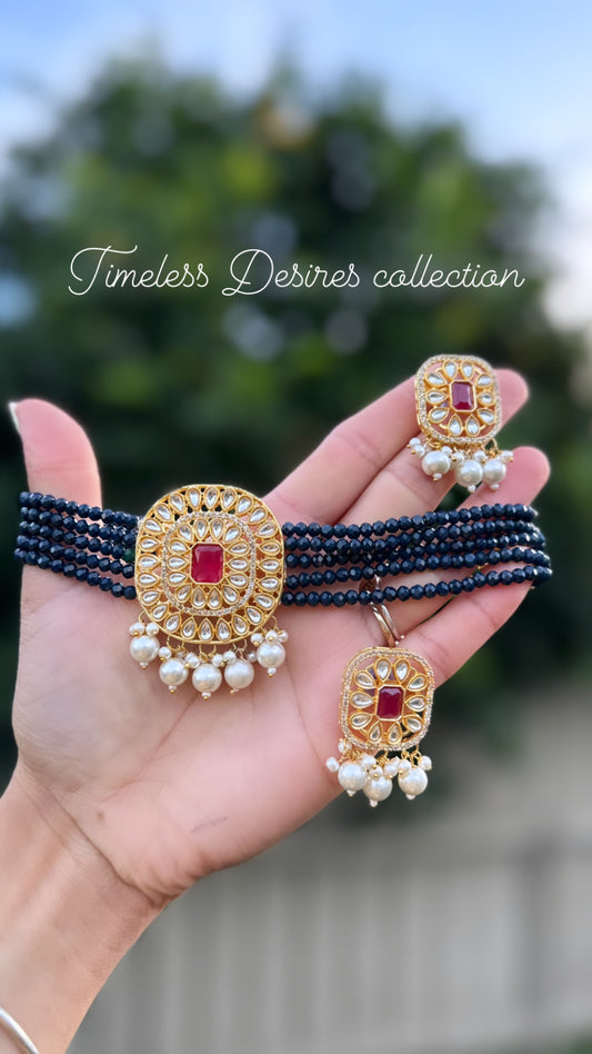 Blue necklace/choker set in Kundan