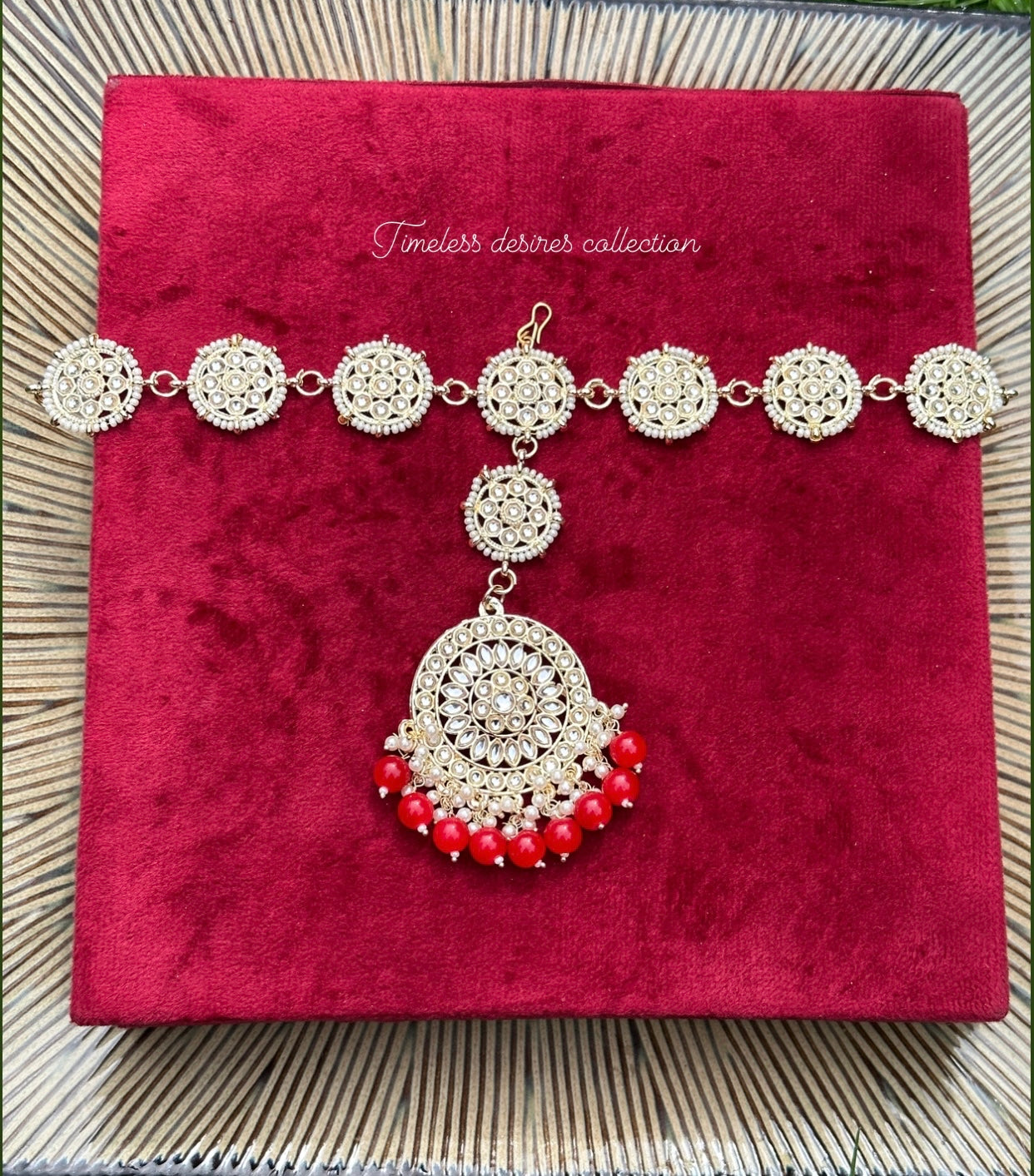 Red Matha patti in kundan