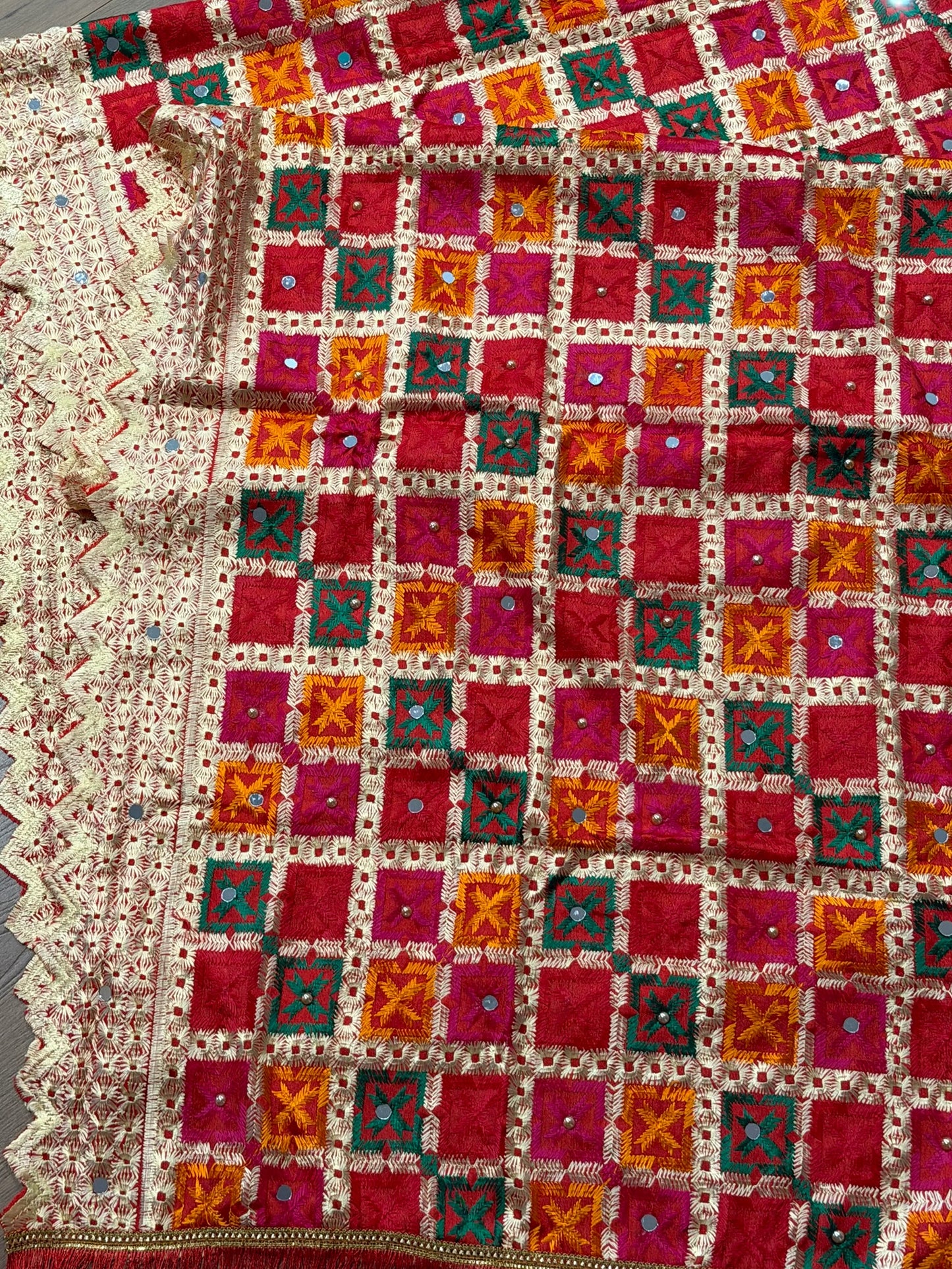 Red Phulkari - code: 0004