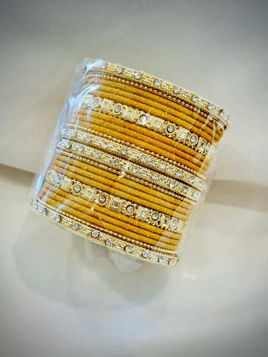 Bangle set - Colour: Golden ( Code: 011)