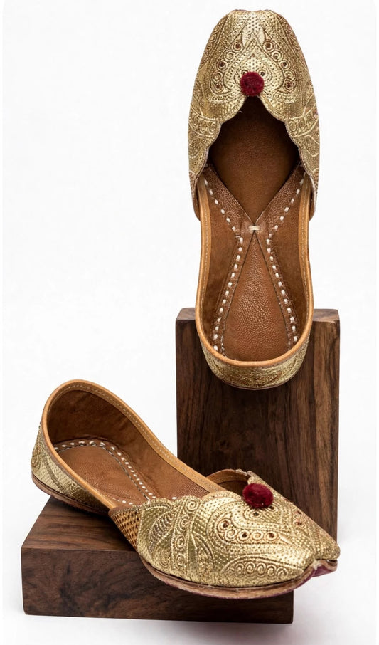 Punjabi Jutti (SIZE 37)