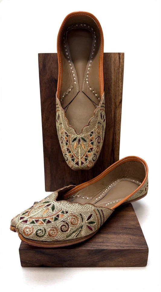 Punjabi Jutti (SIZE 37)