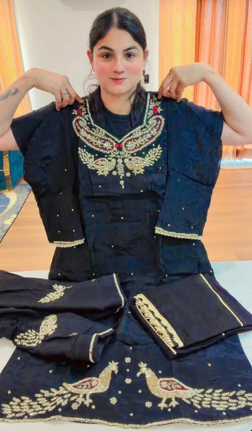 Partywear hand work suit (Colour: Black ), Code: 996
