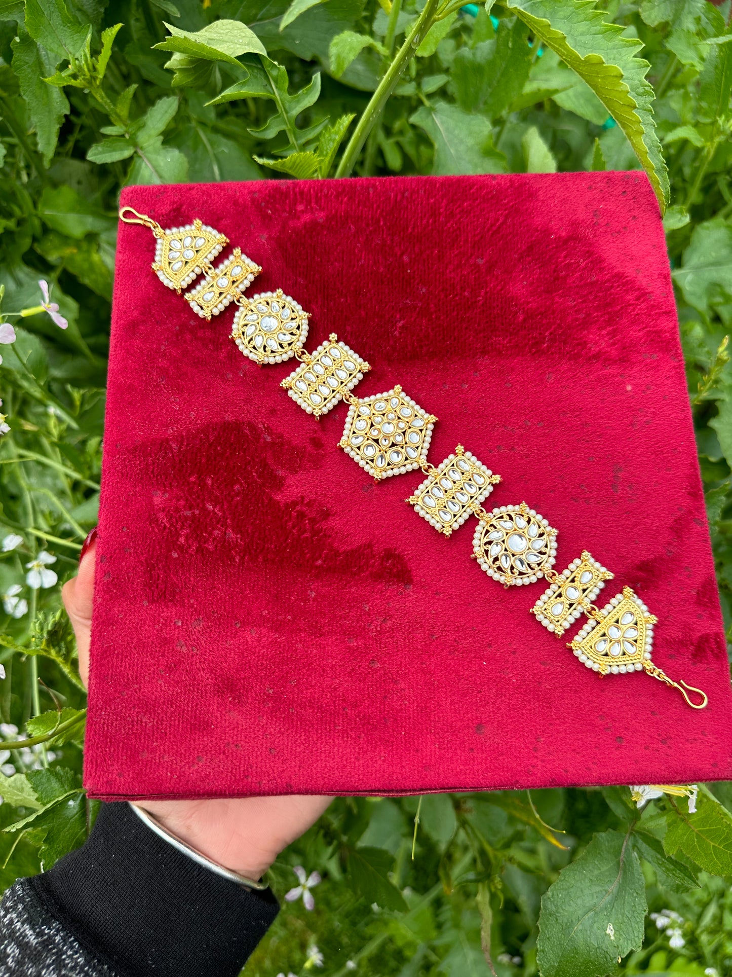 Head band ( matha patti )