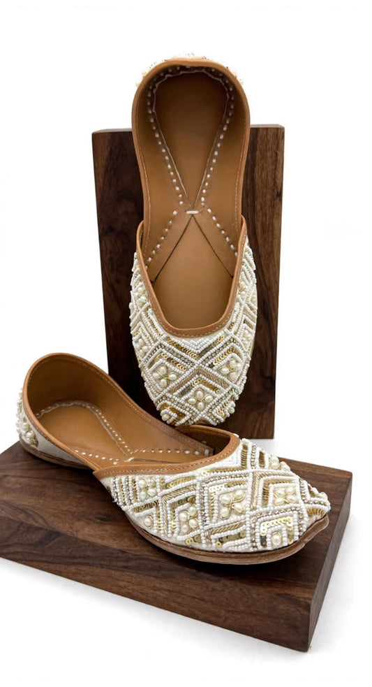 Punjabi Jutti (SIZE 37)