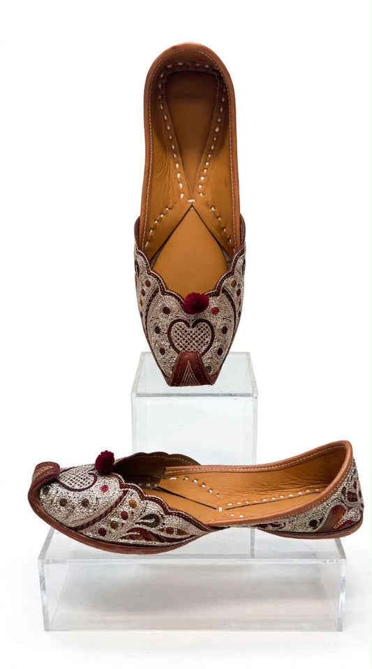 Punjabi Jutti (SIZE 38)
