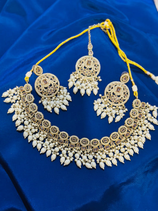 Necklace set with earrings (Premium Quality), Colour: Golden, (Code: X24)