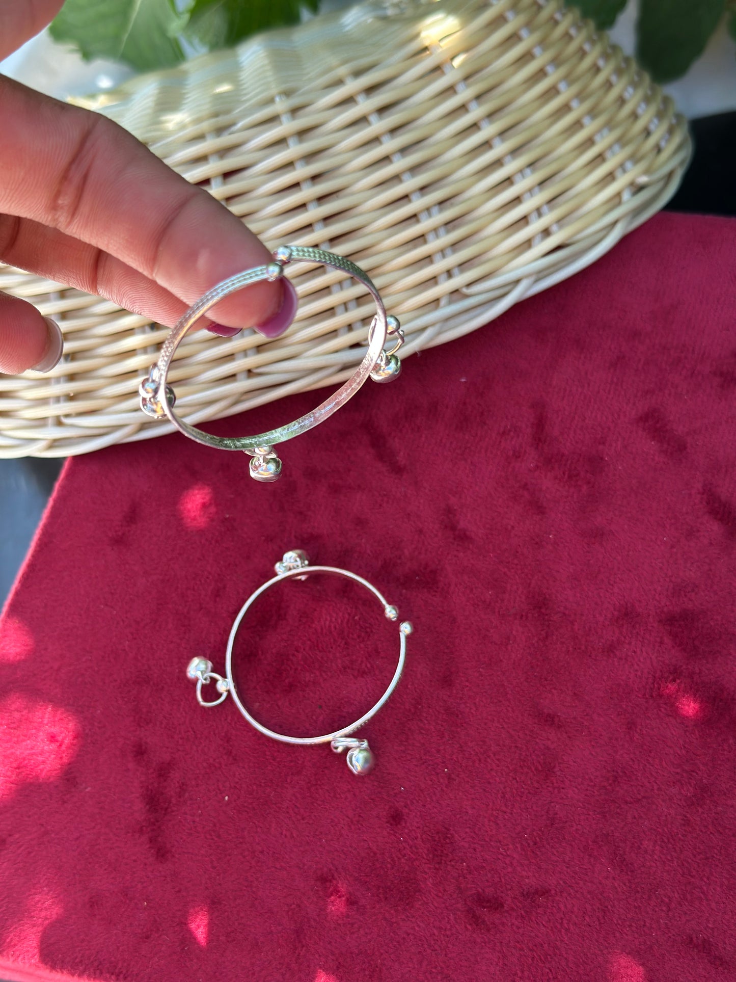 Kids shagle bangles in adjustable size ( as pair )