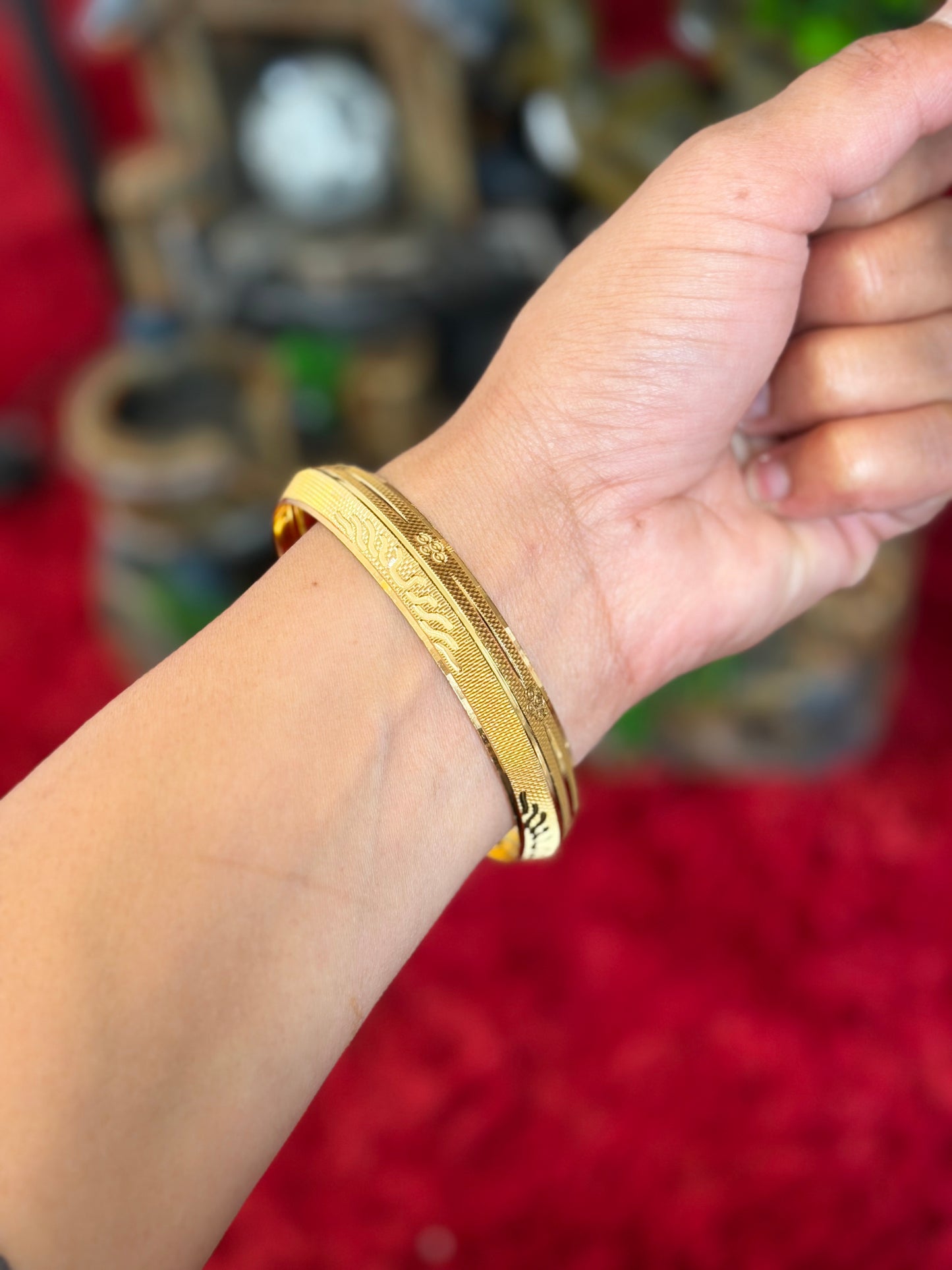 Men’s Golden Kada - ( Free size ) x28