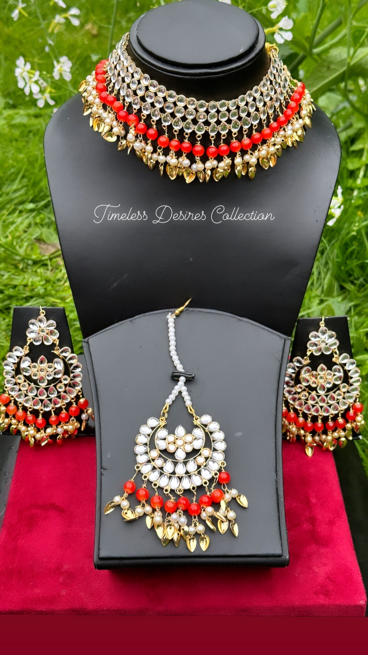 Orange choker / necklace set in pipal Patti