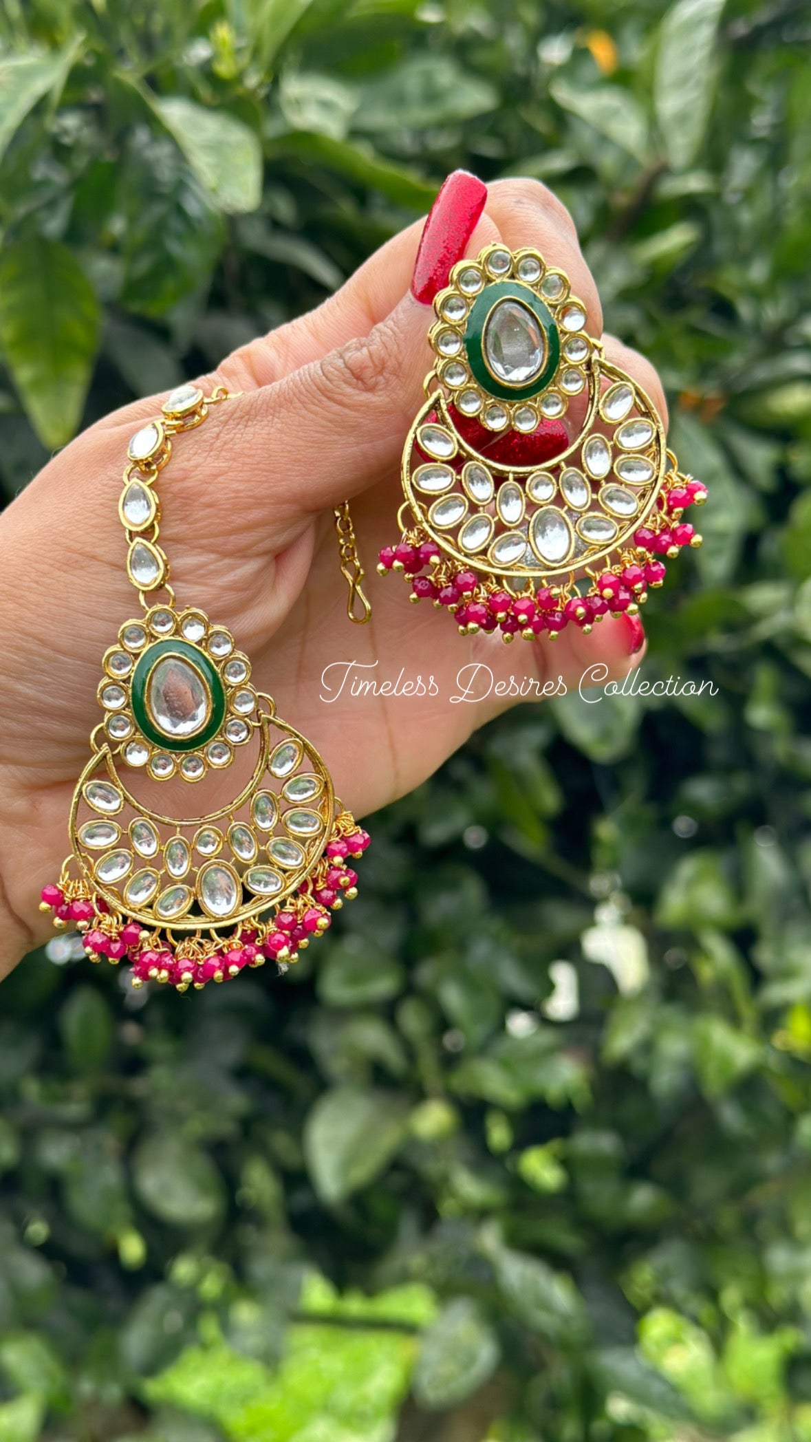 Purple or wine earrings and tikka set in Kundan