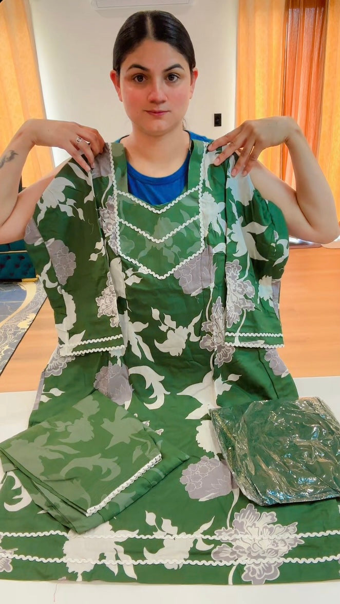 Cotton Printed Boutique Stitched Suit, Code: 221