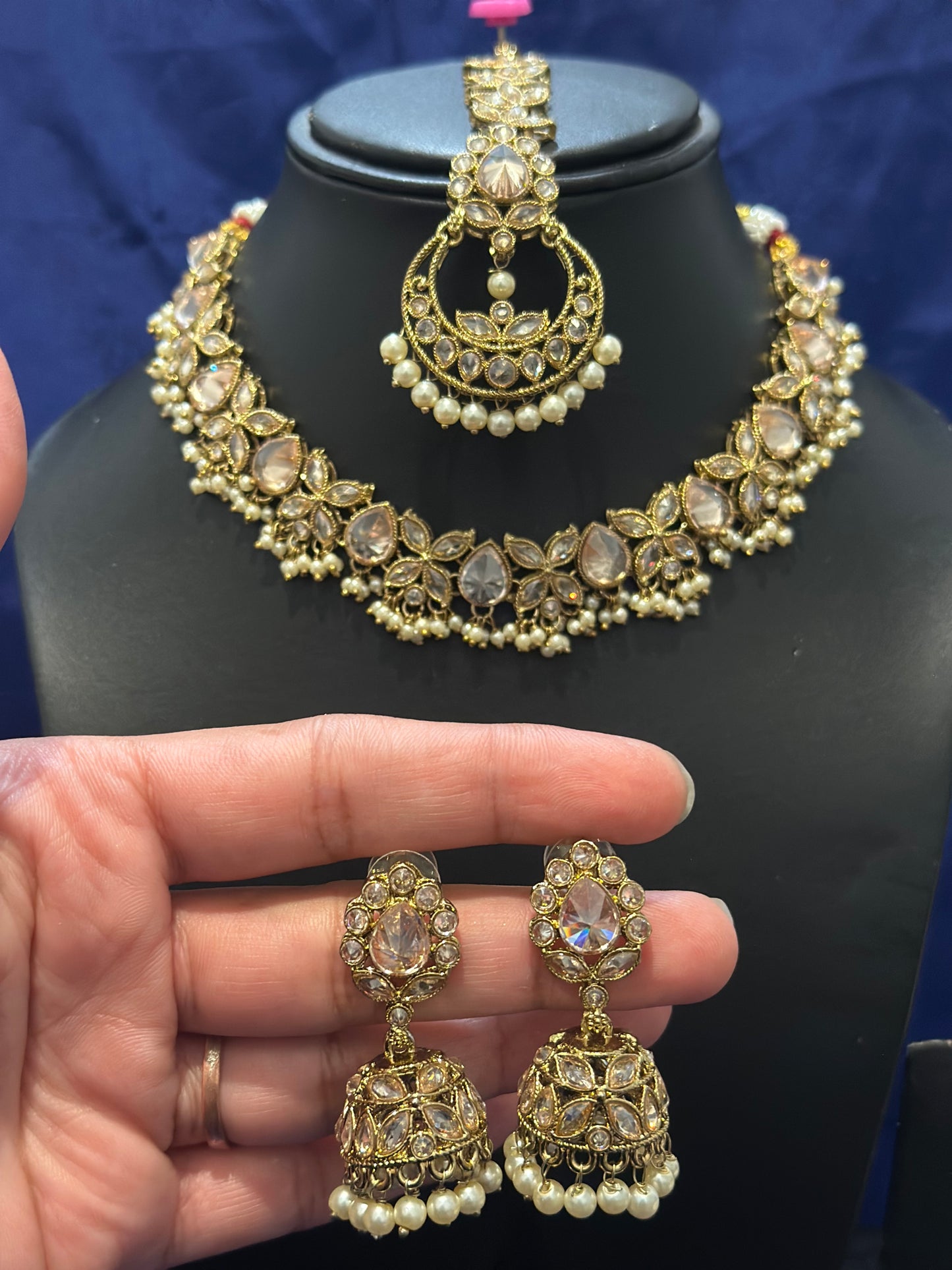 Necklace set with earrings and tikka in polki, Colour: Golden, Code: 110