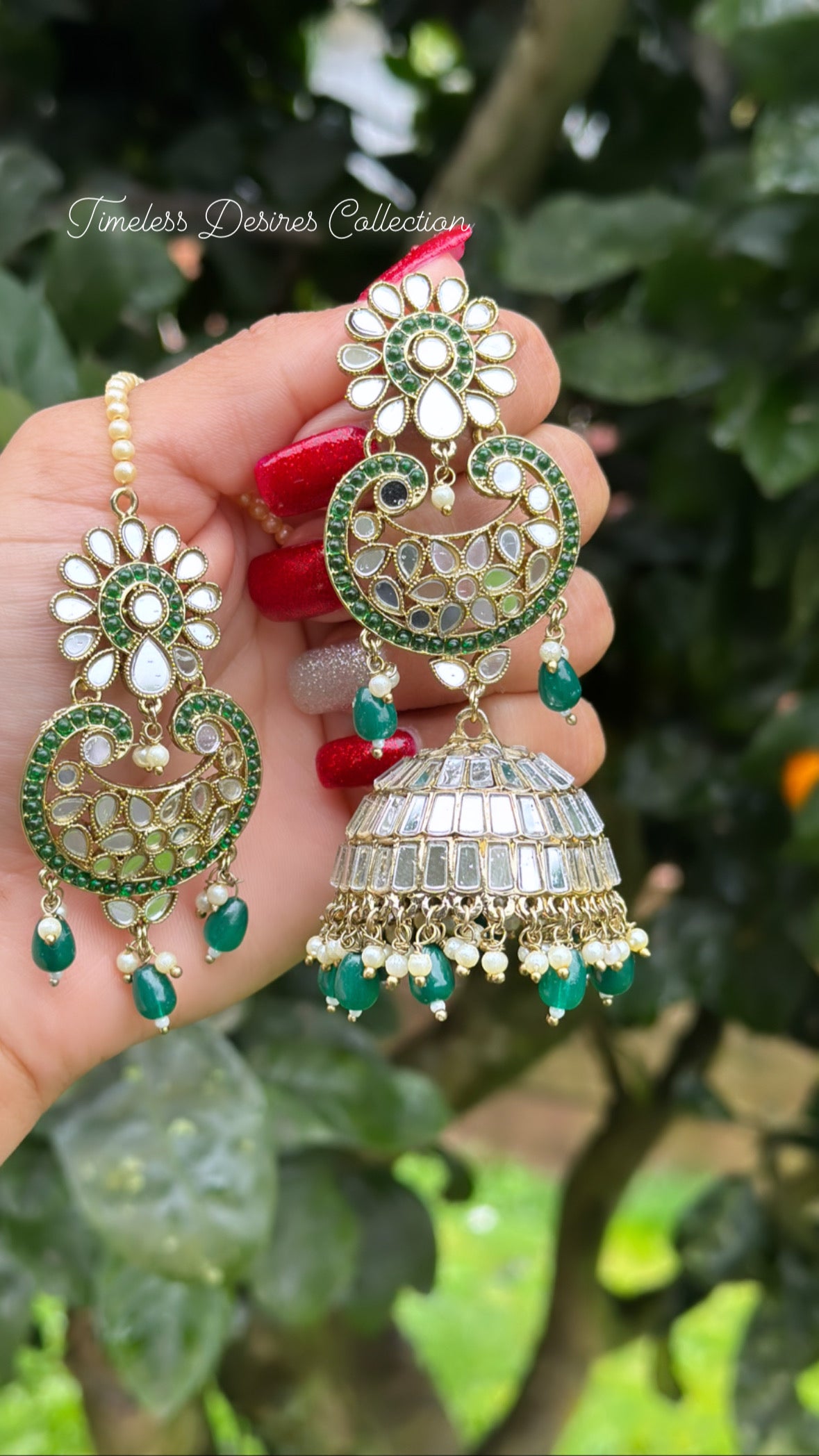 Green jhumka earrings with tikka in mirror ( high quality )