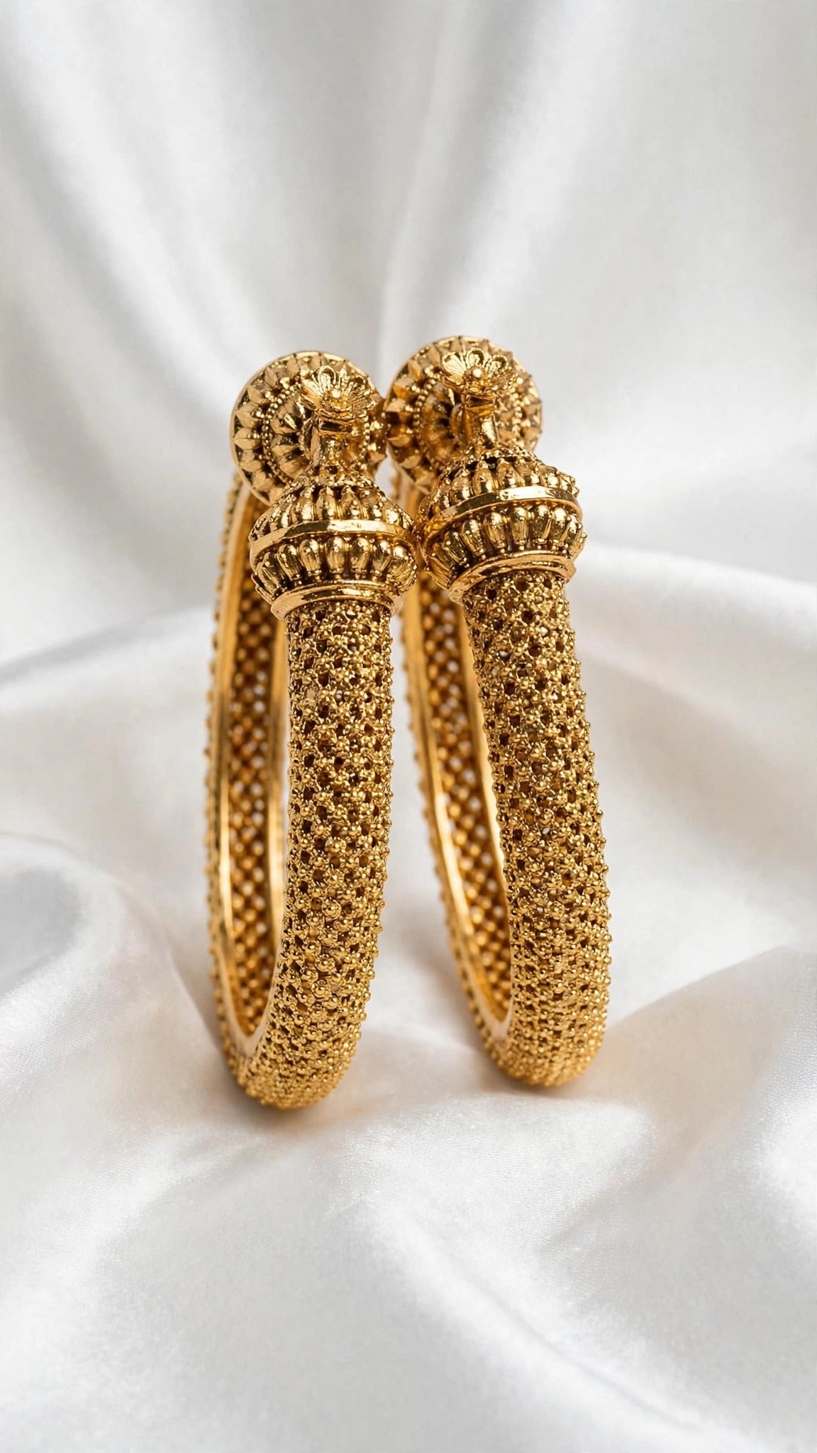 Openable Gold Kade bangles - free size