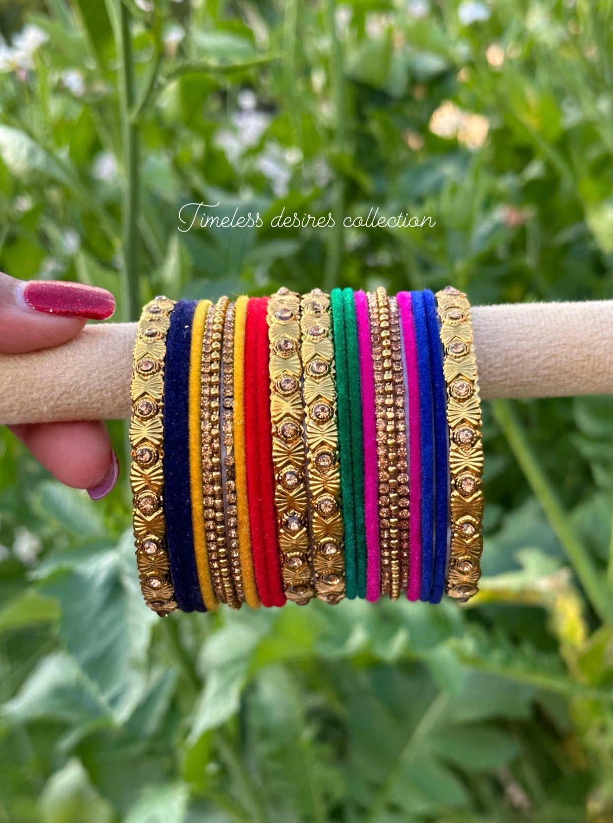 Multi coloured bangles set