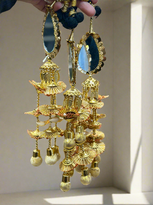 Mirror Paranda in gold colour, Code: PR1