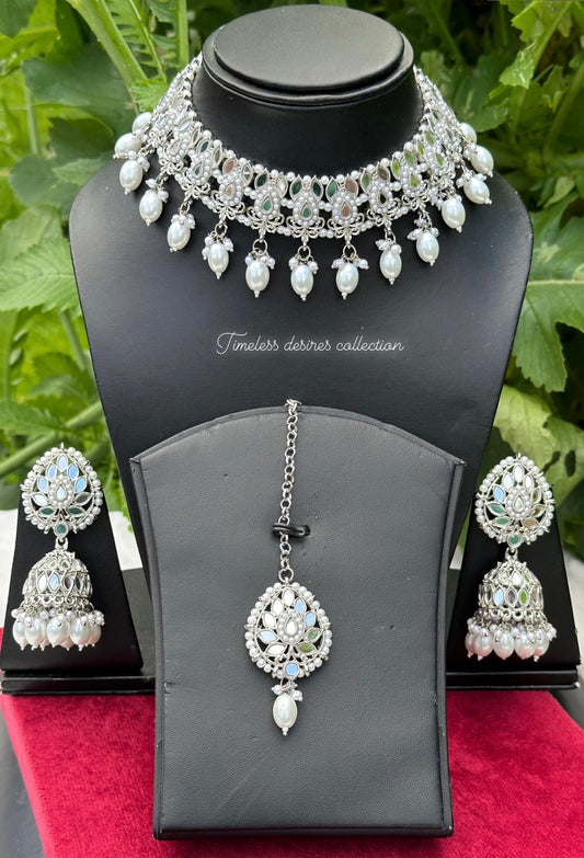 Silver choker / necklace set in mirror with jhumki