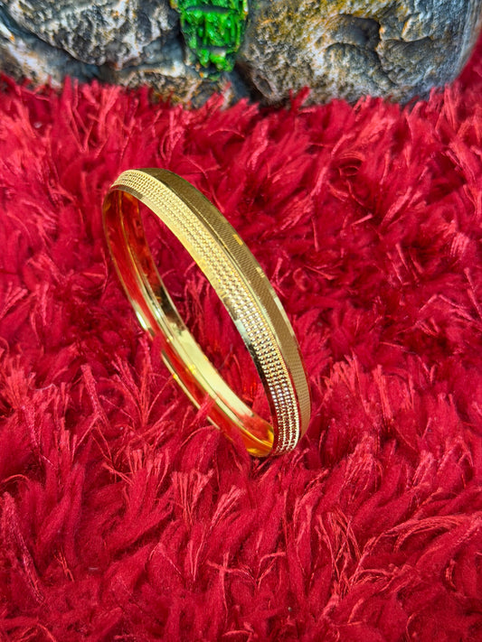 Men’s Golden Kada - ( Free size ) x28