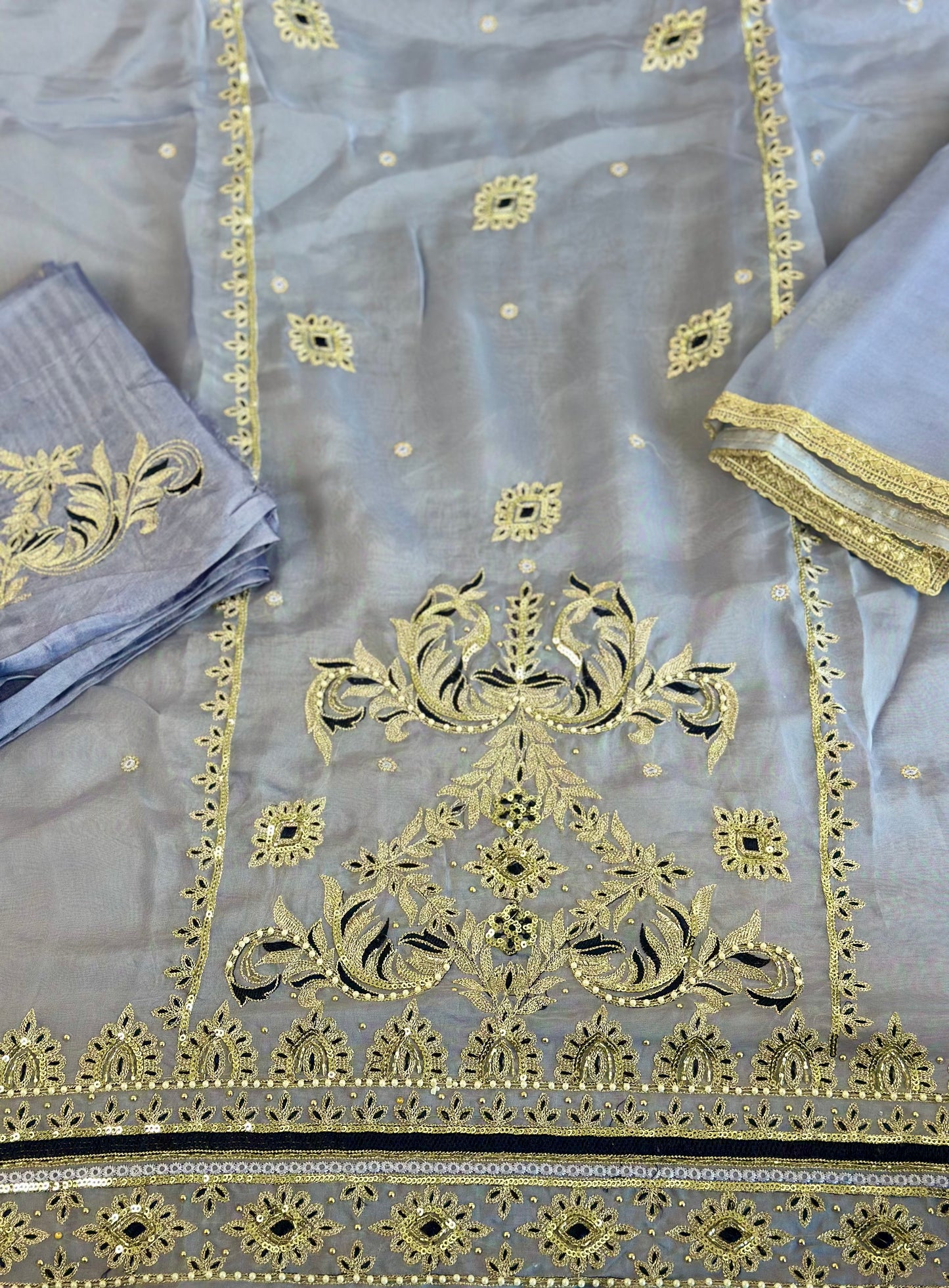 Unstitched suit, Code: U49